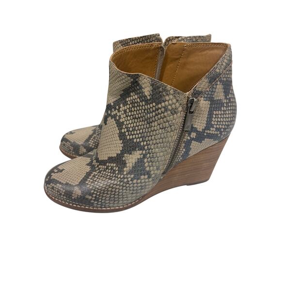 Lucky Brand Women’s Snakeskin Print Wedge Ankle Booties Side Zip Beige Gray  8.5 - Picture 1 of 5